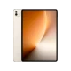 Honor MagicPad 3 Pro oyuncu tableti, beyaz renkli 12 GB ve 256 GB depolama kapasitesiyle önden görünüm.