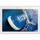 Lenovo Tab 2 A10-30F beyaz tablet ekranında spor ayakkabı görseli, uygun fiyatlı tablet vitrin ürünü