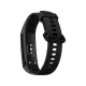 Honor Band 4 siyah akıllı bileklik, nabız sensörleri ve ayarlanabilir delikli silikon kayışıyla yakın görünüm