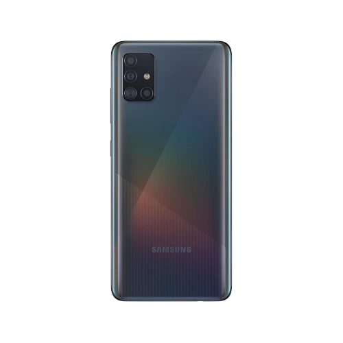 Samsung Galaxy A51 siyah akıllı telefonun arka yüzü, dörtlü kamera modülü ve parlak kaplama detayları
