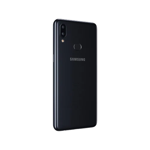 Siyah Samsung Galaxy A10s akıllı telefonun arka yüzü; çift kamera ve parmak izi sensörü detaylı görünüm