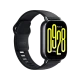 Xiaomi Redmi Watch 5 Active siyah akıllı saat, silikon kordonu ve dijital ekranıyla önden görünür.