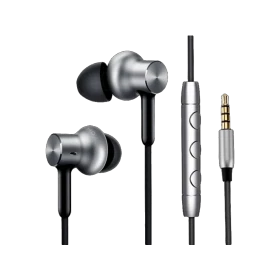 Xiaomi Pro HD Kablolu gümüş kulaklık, kulak içi tasarım ve mikrofonlu kablo kumandasıyla sergileniyor