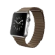 Apple Watch 42 mm gümüş paslanmaz çelik kasalı, açık kahverengi deri Loop kayışlı akıllı saat